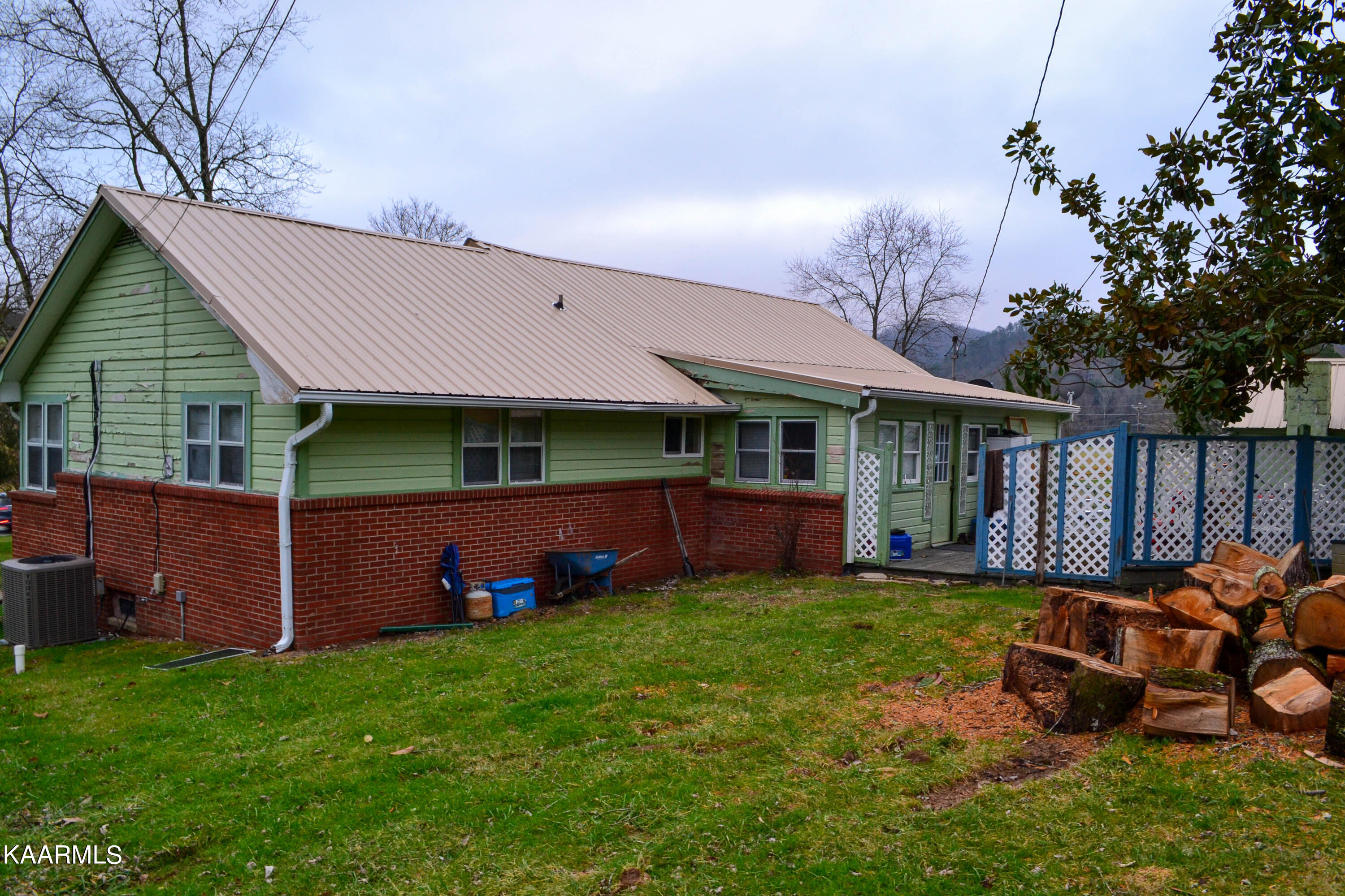 2810 Goose Gap Road Sevierville, TN 37876 - Photo 9 of 32 DSC_0459