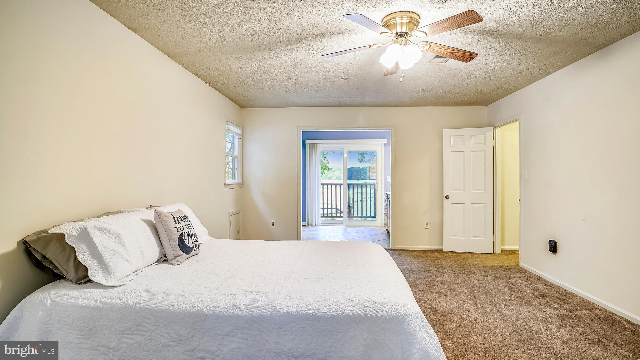 3142 Lookout Point Court Triangle, VA 22172 - Photo 20 of 76 Gallery Image 20