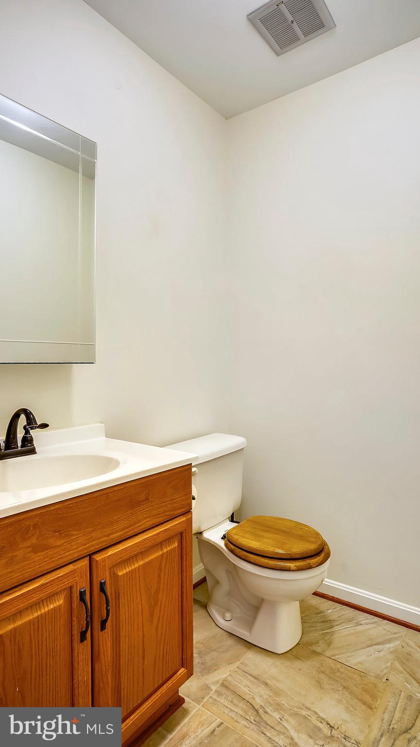 3142 Lookout Point Court Triangle, VA 22172 - Photo 34 of 76 Gallery Image 34