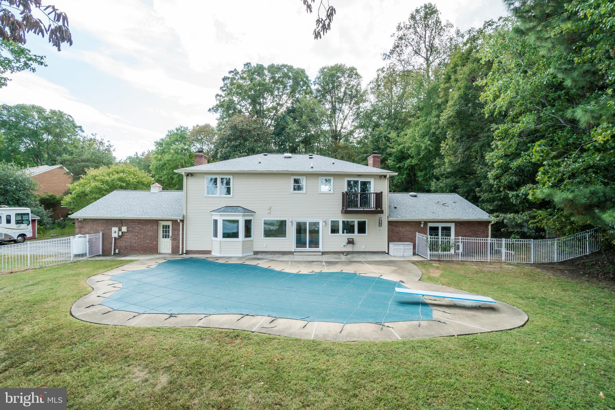 3142 Lookout Point Court Triangle, VA 22172 - Photo 8 of 76 Gallery Image 8