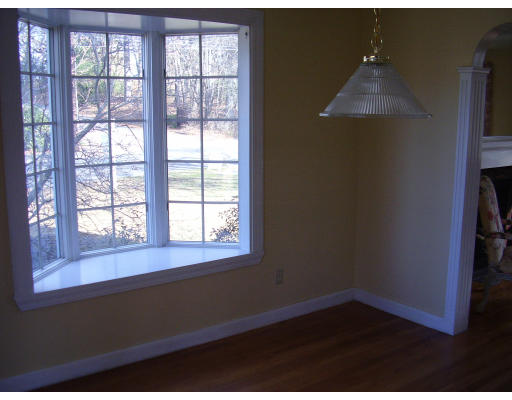 2 Trickett Road Lynnfield, MA 01940 - Photo 4 of 20 Gallery Image 4