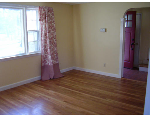 2 Trickett Road Lynnfield, MA 01940 - Photo 6 of 20 Gallery Image 6