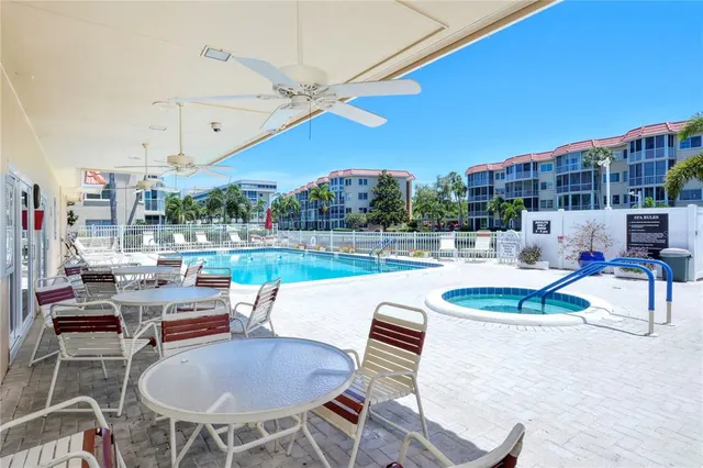 $4,500 | 1257 South Portofino Drive, Unit 38ALBA, Sarasota, FL 34242