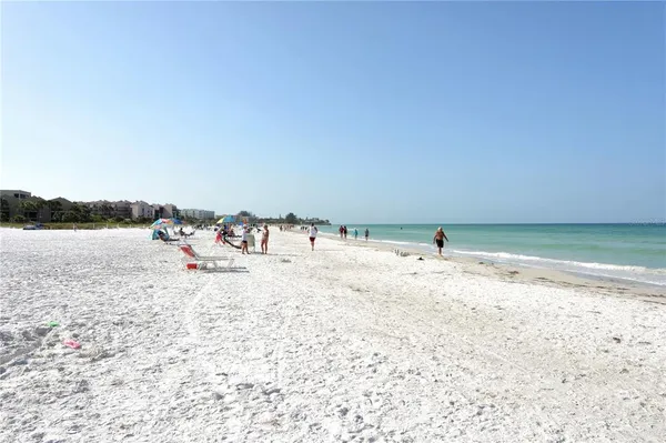 $4,500 | 1257 South Portofino Drive, Unit 38ALBA, Sarasota, FL 34242