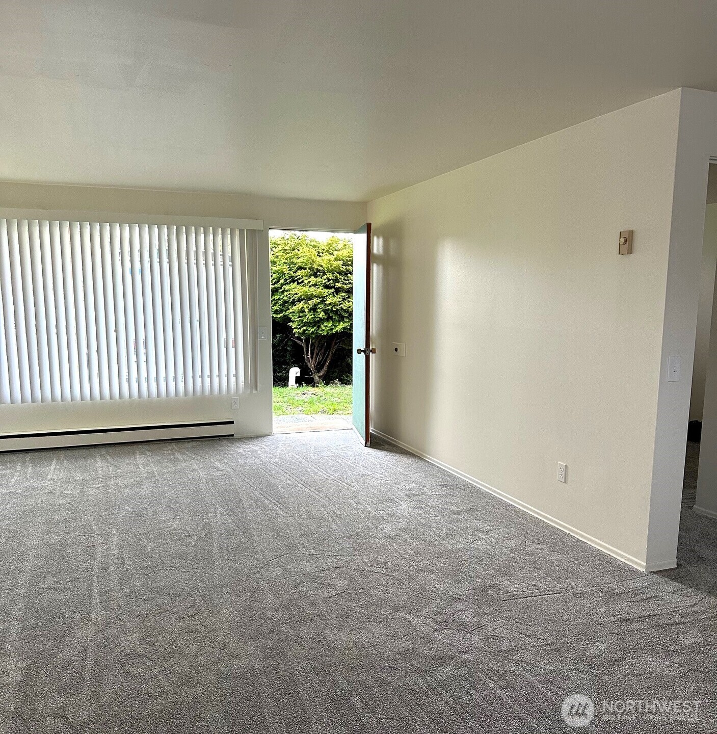 31624 West Rutherford Street Carnation, WA 98014 - Photo 11 of 20