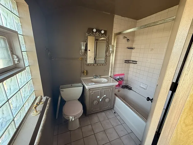 $156,000 | 3412 South 57th Court, Cicero, IL 60804