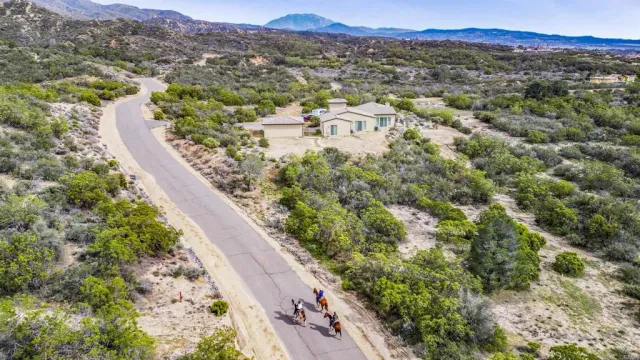 $3,333,000 | 55025 Roadrunner, Anza, CA 92539