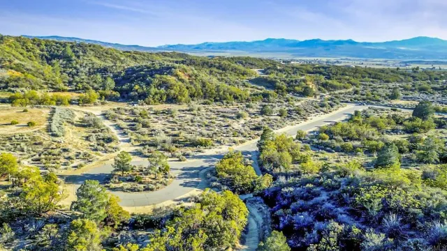 $3,333,000 | 55025 Roadrunner, Anza, CA 92539