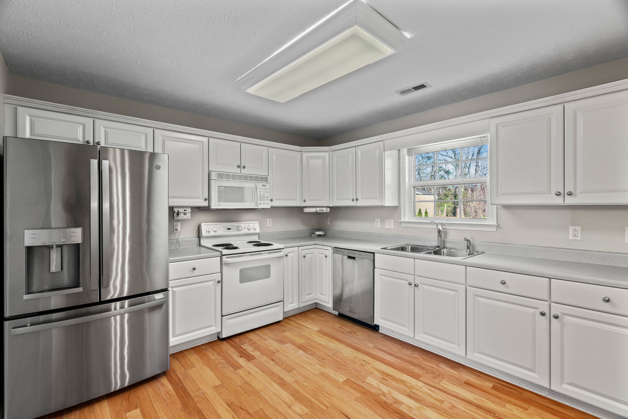 1306 Ripken Court Murfreesboro, TN 37129 - Photo 12 of 55 Gallery Image 12