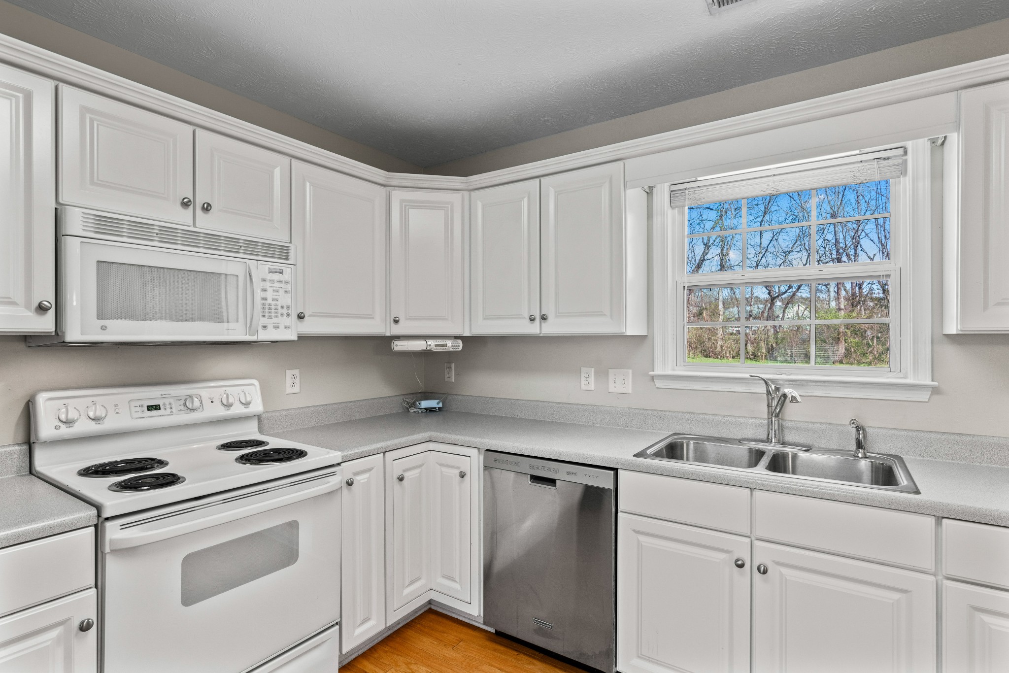 1306 Ripken Court Murfreesboro, TN 37129 - Photo 14 of 55 Gallery Image 14