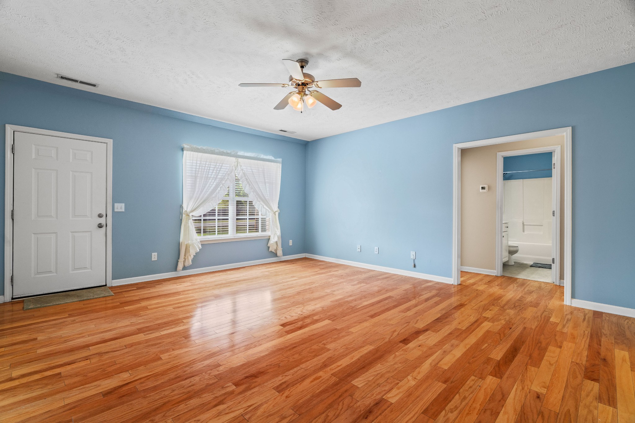 1306 Ripken Court Murfreesboro, TN 37129 - Photo 8 of 55 Gallery Image 8