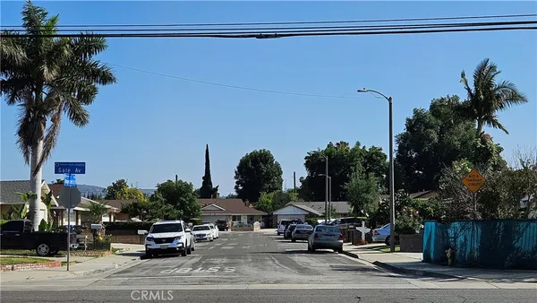 $1,899 | 15350 Gale Avenue, Unit 2, Hacienda Heights, CA 91745