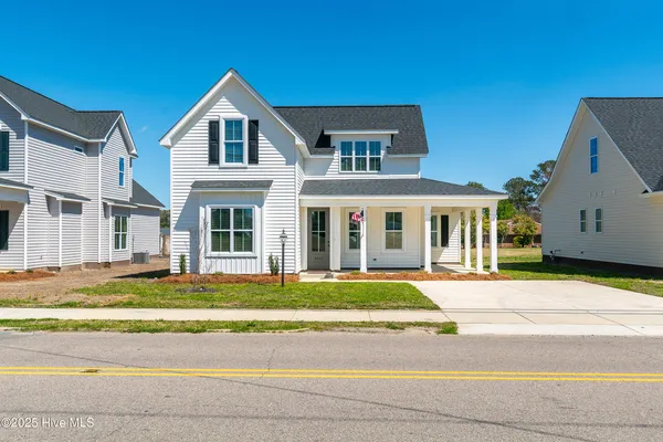 $345,900 | 3842 West Wilson Street, Farmville, NC 27828
