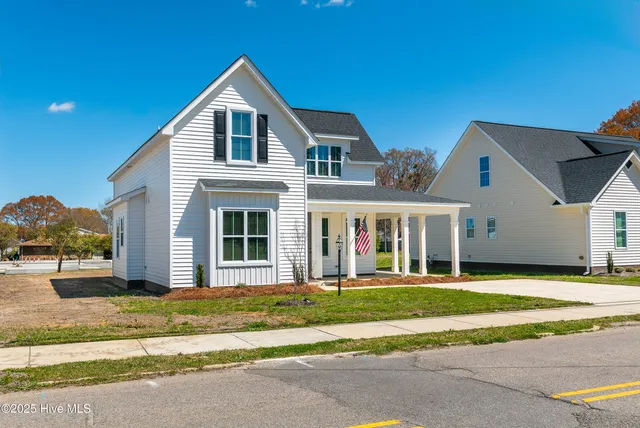 $343,900 | 3842 West Wilson Street, Farmville, NC 27828