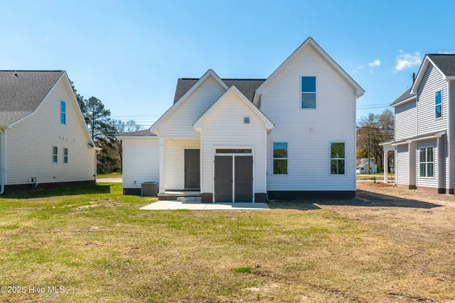 $343,900 | 3842 West Wilson Street, Farmville, NC 27828