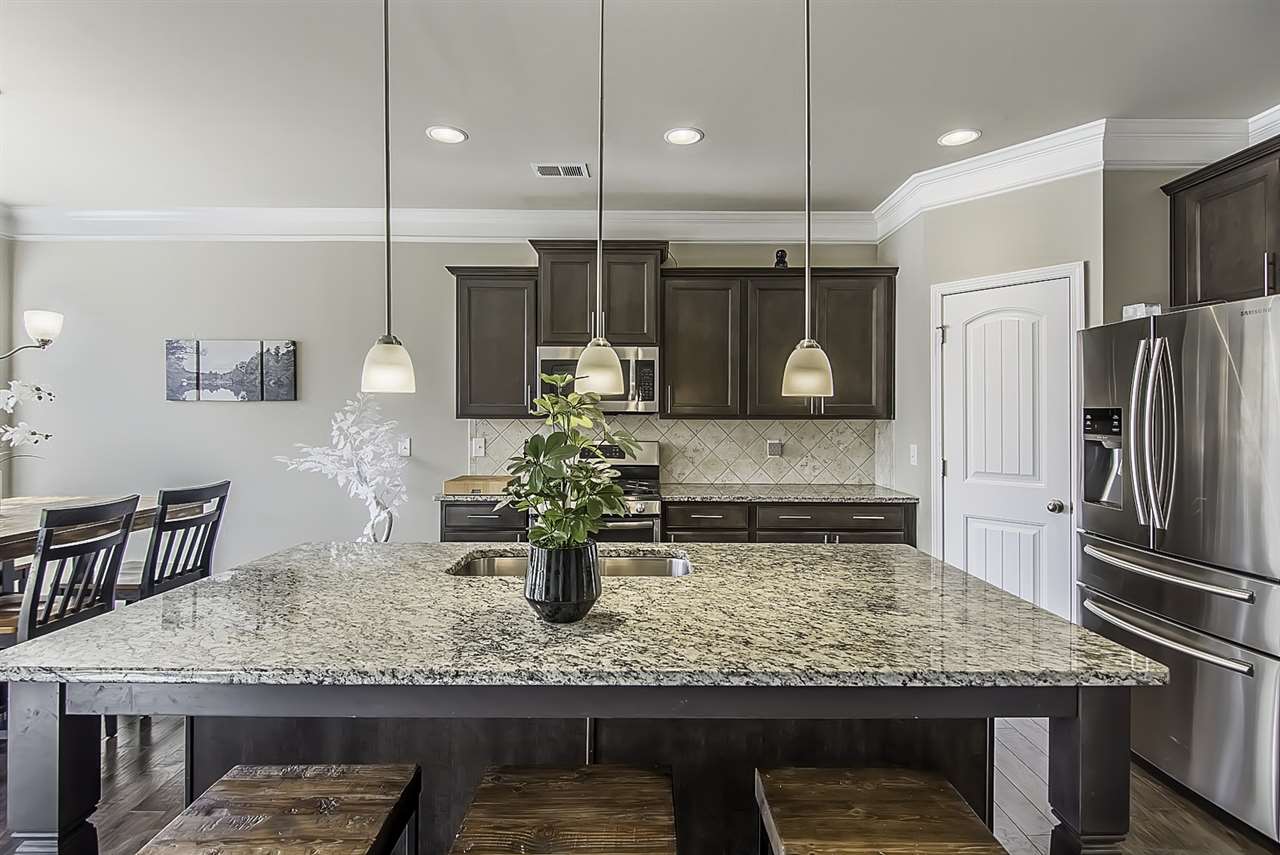 430 Bucklebury Road Greer, SC 29651 - Photo 8 of 28 Gallery Image 8