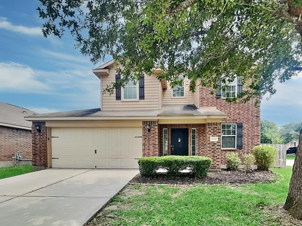 $2,210 | 10237 Tate Court, Conroe, TX 77385