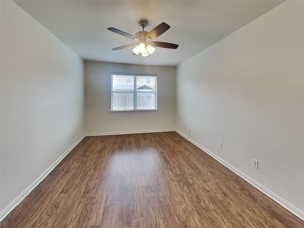 10237 Tate Court Conroe, TX 77385 - Photo 12 of 24