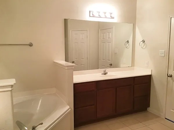 $2,210 | 10237 Tate Court, Conroe, TX 77385