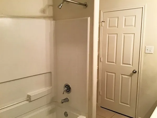 $2,210 | 10237 Tate Court, Conroe, TX 77385