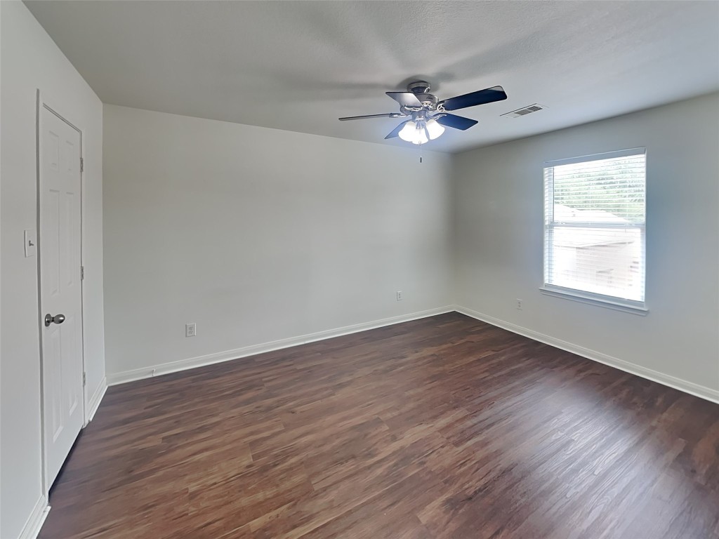 10237 Tate Court Conroe, TX 77385 - Photo 22 of 24