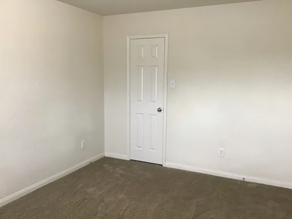 $2,210 | 10237 Tate Court, Conroe, TX 77385
