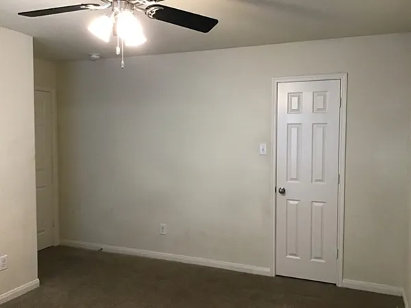 $2,210 | 10237 Tate Court, Conroe, TX 77385