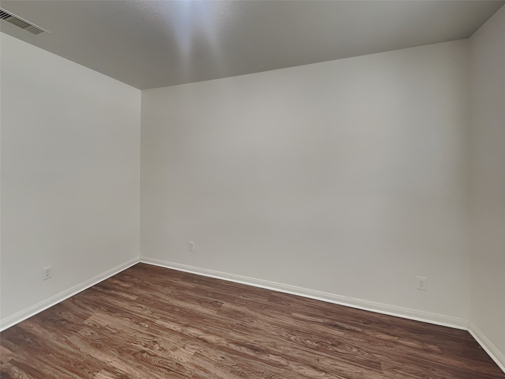 10237 Tate Court Conroe, TX 77385 - Photo 10 of 24