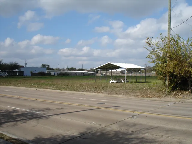 $750,000 | 4205 Pasadena Boulevard, Pasadena, TX 77503