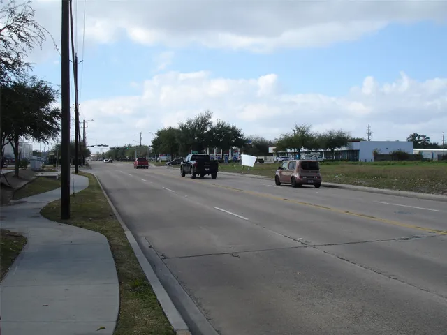 $750,000 | 4205 Pasadena Boulevard, Pasadena, TX 77503