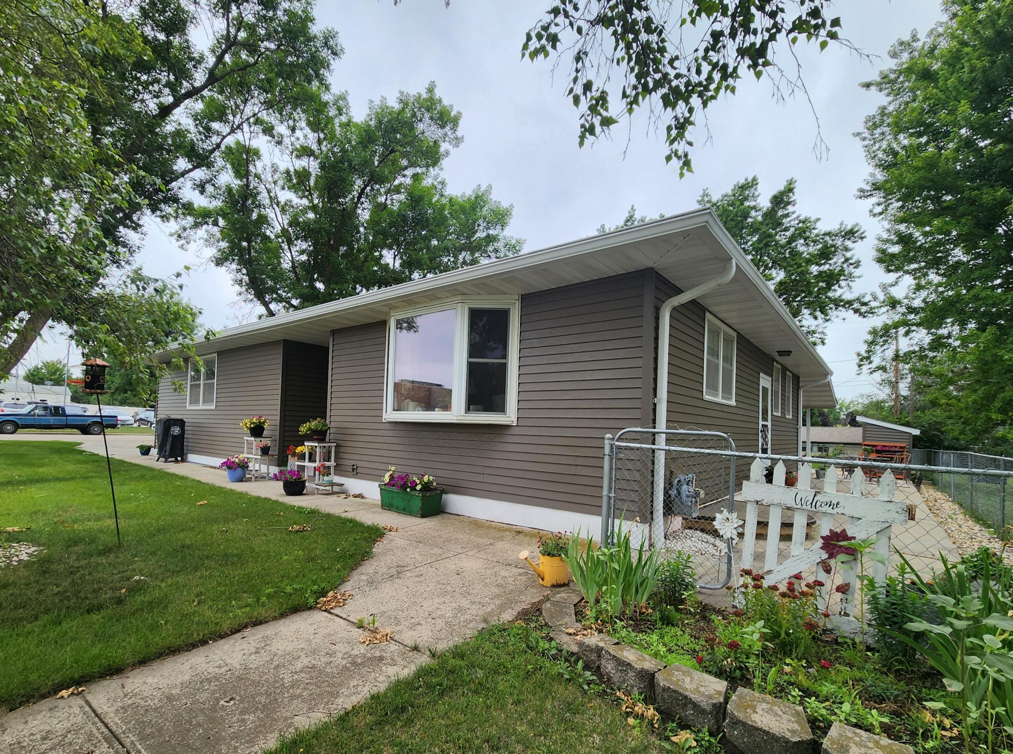 505 9th Street Southwest Pipestone, MN 56164 - Photo 6 of 14