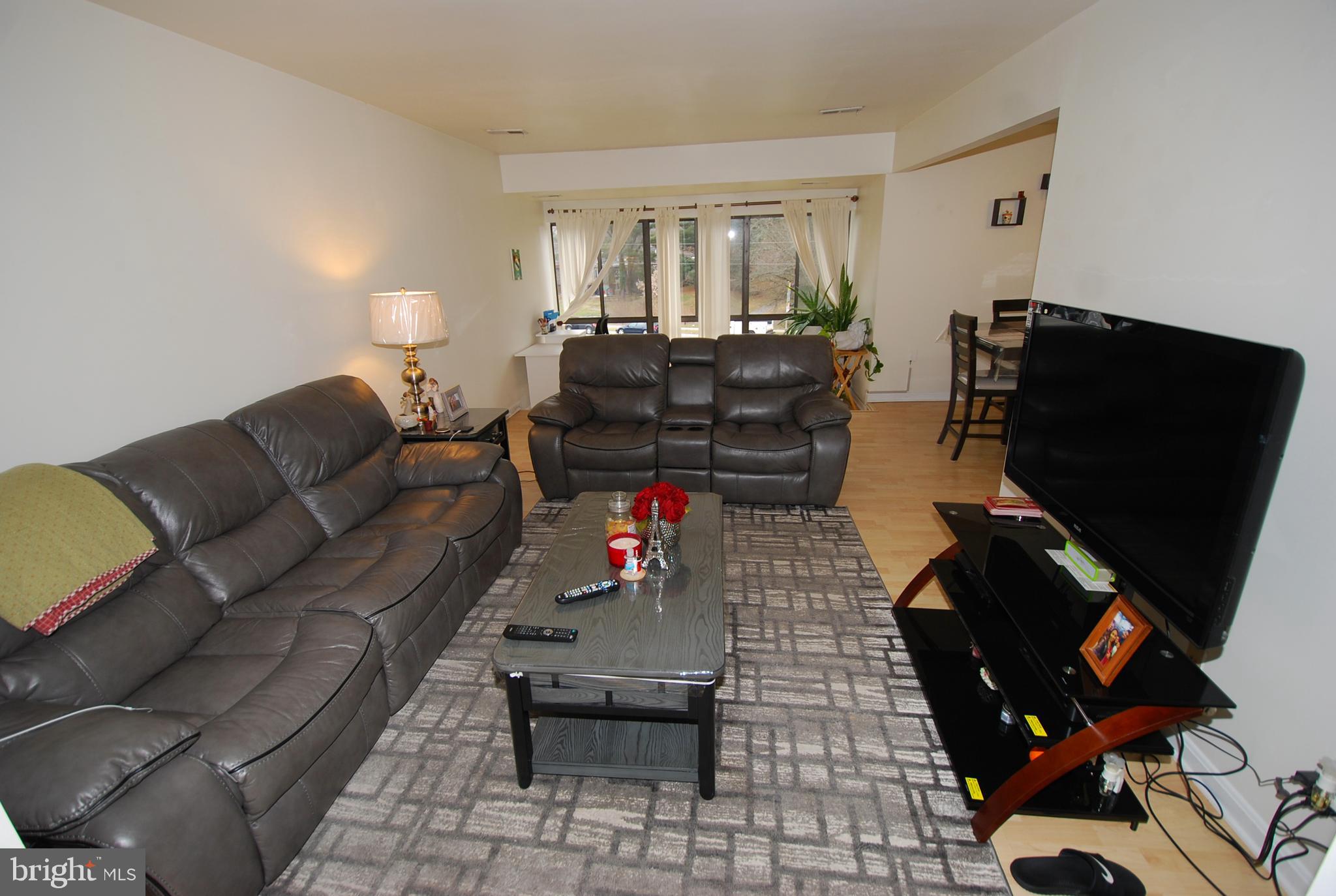 19034 Mills Choice Road, Unit 6 Gaithersburg, MD 20886 - Photo 3 of 14 Gallery Image 3