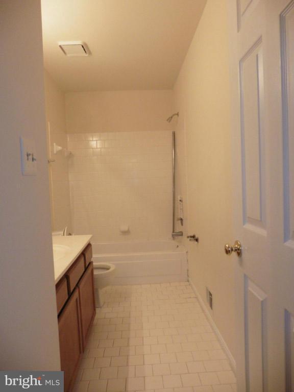 8701 Ashcroft Drive Laurel, MD 20708 - Photo 14 of 19 Bath