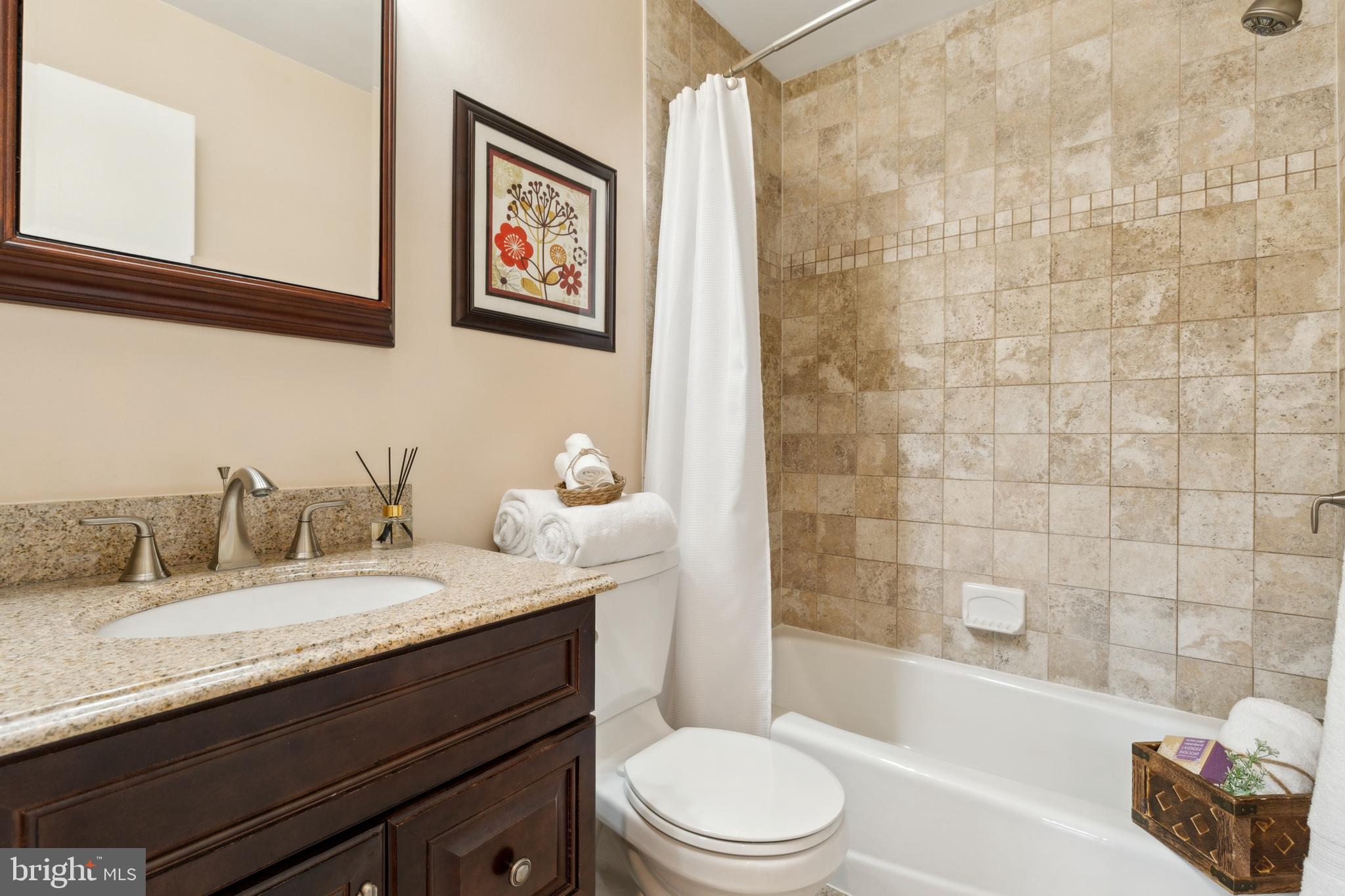 8708 Gateshead Road Alexandria, VA 22309 - Photo 22 of 52 Second full bath on upper level
