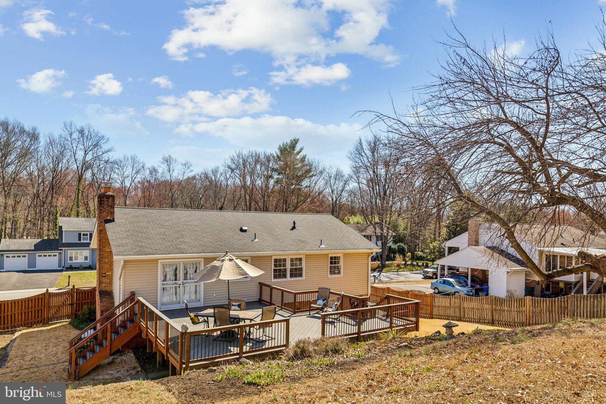 8708 Gateshead Road Alexandria, VA 22309 - Photo 38 of 52 Private fully fenced rear yard