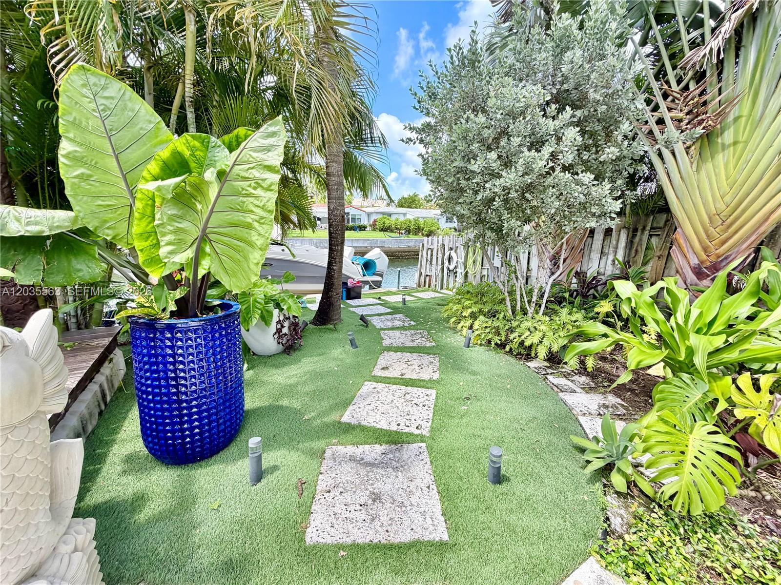 1460 Cleveland Road Miami Beach, FL 33141 - Photo 20 of 30