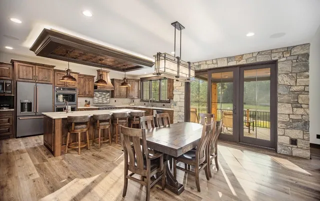 $2,150,000 | 4574 34th Street, Zeeland, MI 49464