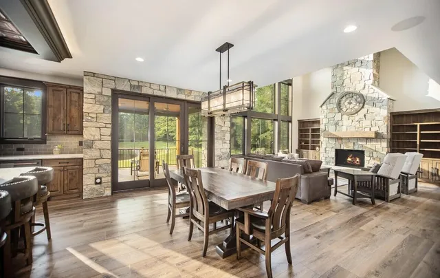 $2,150,000 | 4574 34th Street, Zeeland, MI 49464