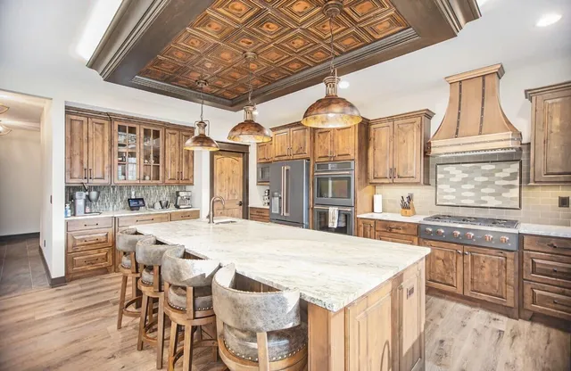 $2,150,000 | 4574 34th Street, Zeeland, MI 49464