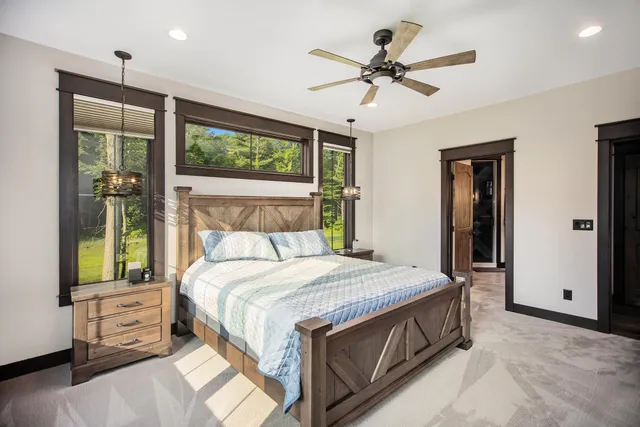 $2,150,000 | 4574 34th Street, Zeeland, MI 49464