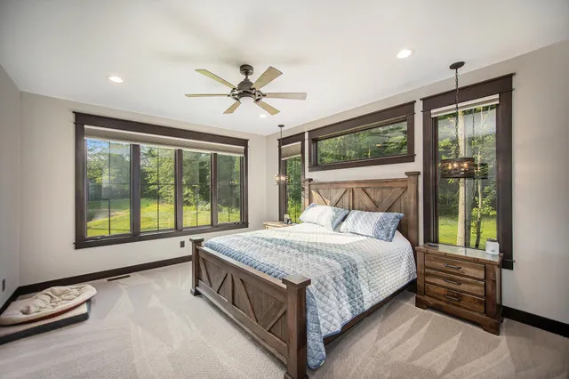 $2,150,000 | 4574 34th Street, Zeeland, MI 49464