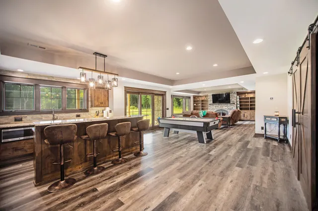 $2,150,000 | 4574 34th Street, Zeeland, MI 49464