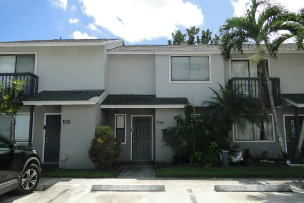 $225,000 | 4605 Pier Drive, Greenacres, FL 33463