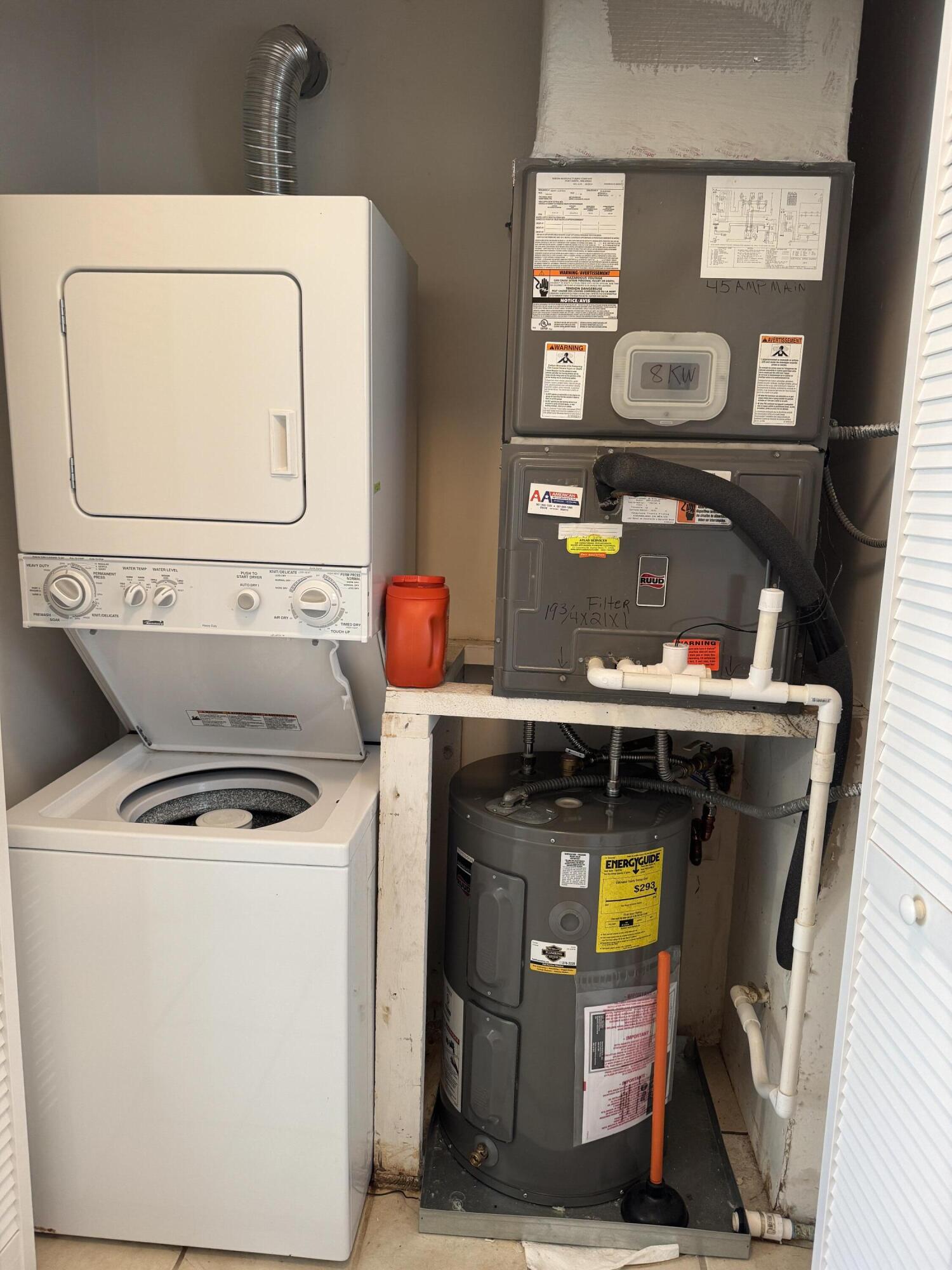 2840 Casa Way, Unit 201 Delray Beach, FL 33445 - Photo 12 of 26 a utility room with dryer and washer