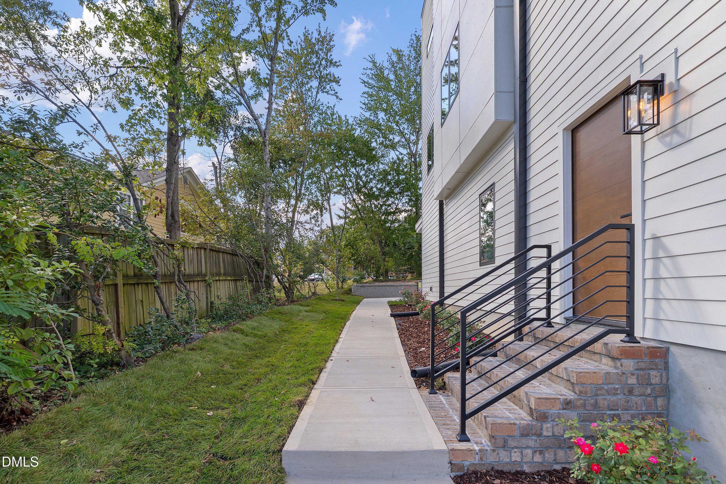 801 North Roxboro Street Durham, NC 27701 - Photo 3 of 85 PRIVATE SIDE ENTRANCE TO GUEST SUITE