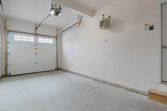 $629,900 | 32 Regency Circle, Unit 2, Kittery, ME 03904