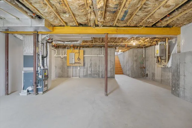 $629,900 | 32 Regency Circle, Unit 2, Kittery, ME 03904