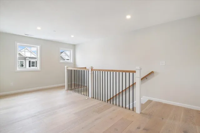 $629,900 | 32 Regency Circle, Unit 2, Kittery, ME 03904