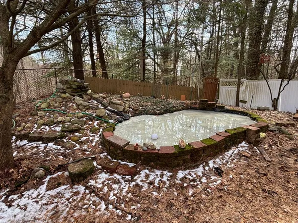 $190,000 | 15335 East B Avenue, Augusta, MI 49012