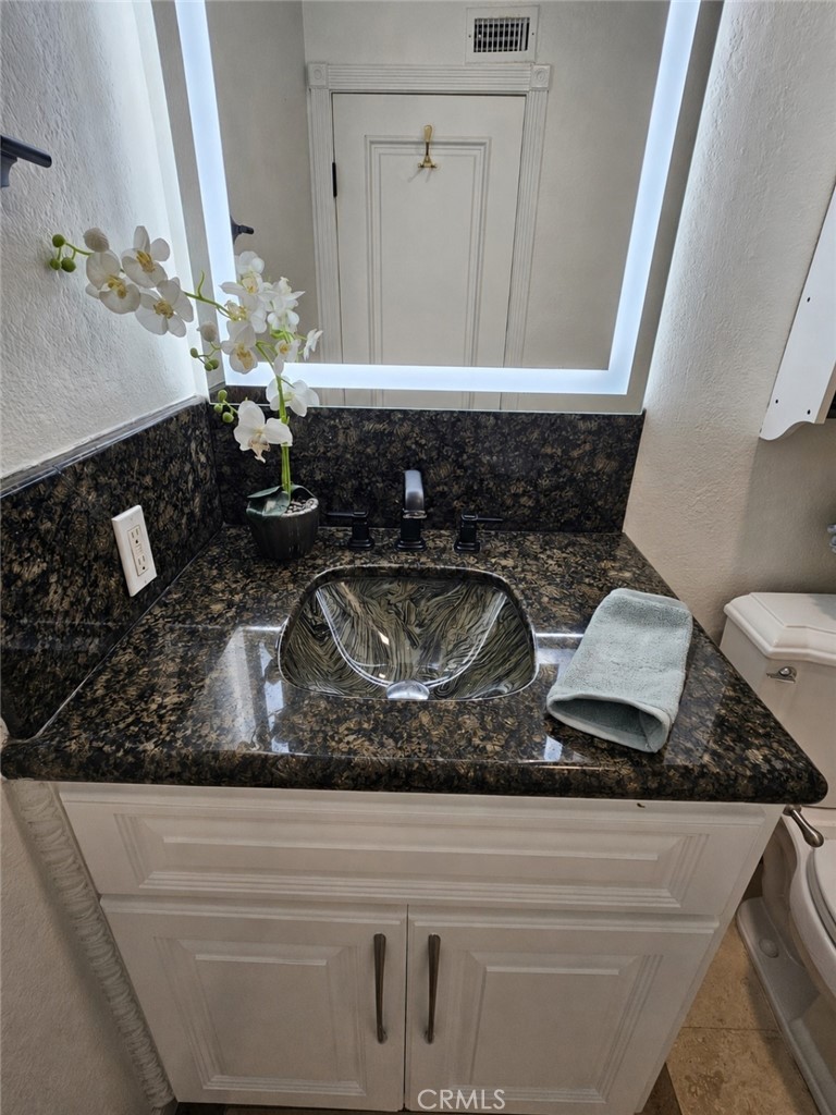 25885 Trabuco Road, Unit 98 Lake Forest, CA 92630 - Photo 26 of 36 Upstairs Bathroom